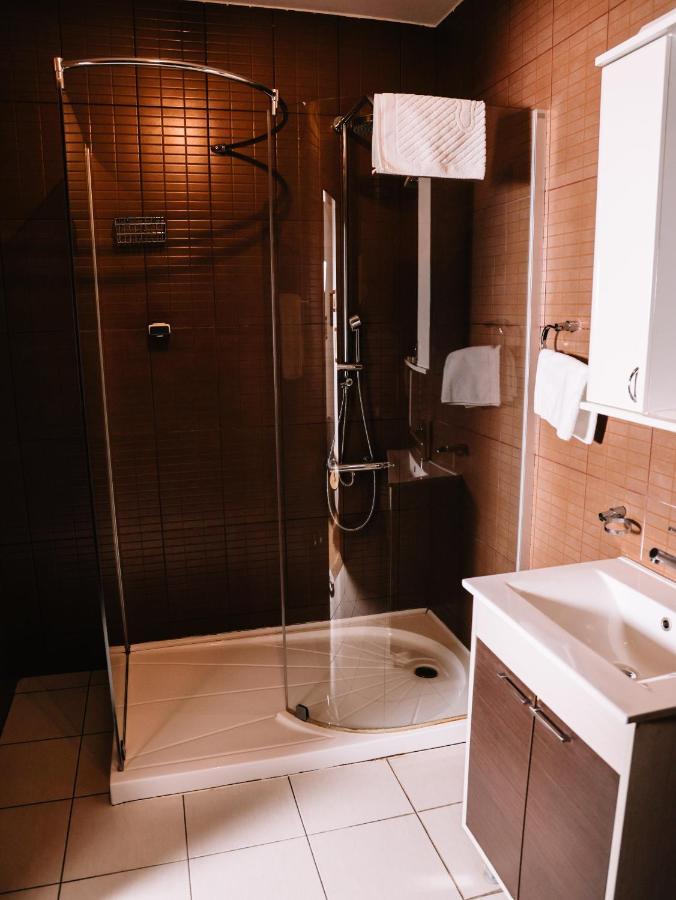 Stara Ada Banja Luka Hotel Ngoại thất bức ảnh