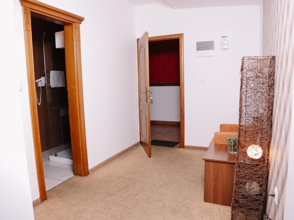 Stara Ada Banja Luka Hotel Ngoại thất bức ảnh
